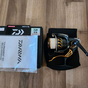 다이와 18 토너먼트릴 +가마가츠 알데나 낚시대