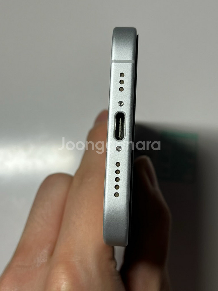 아이폰16 화이트 128gb--2
