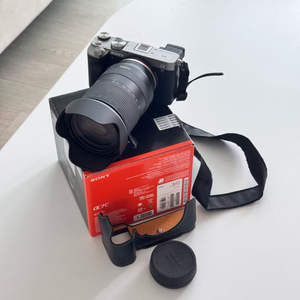 소니 A7C + 탐론 28-200 팝니다