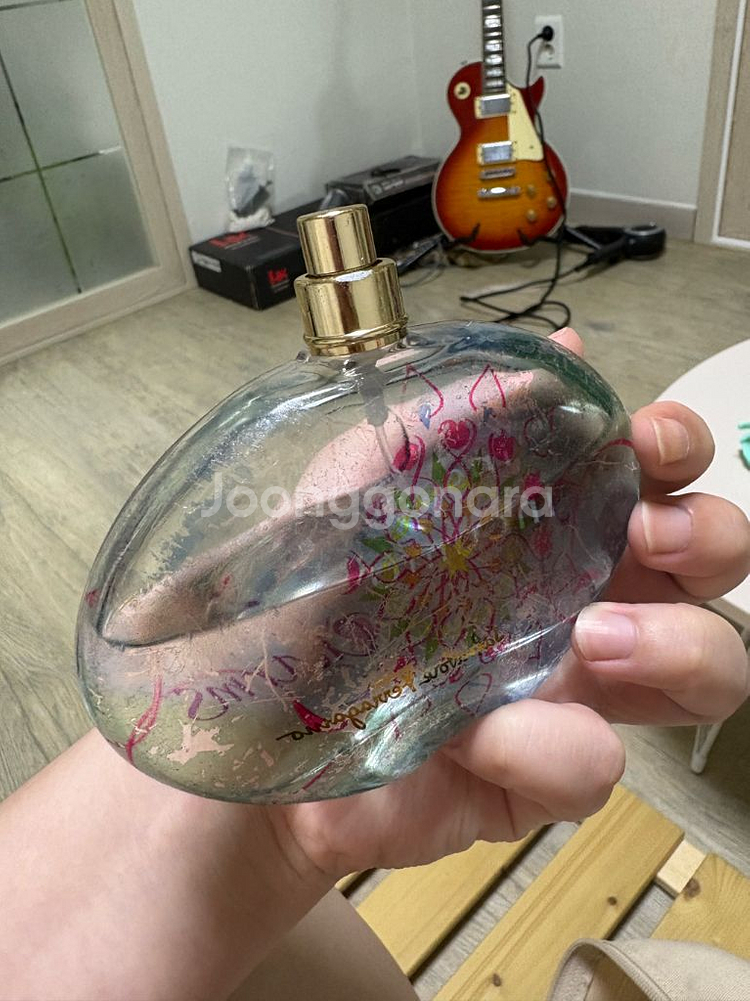 페레가모 인칸토참--1