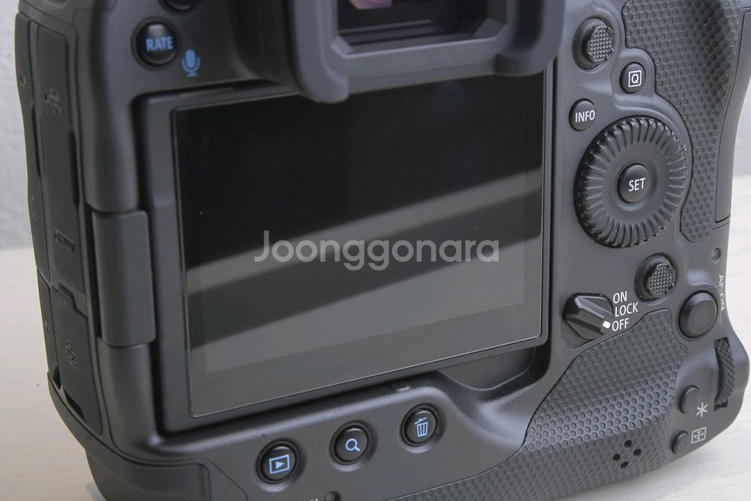 캐논 EOS R3 판매합니다.--6