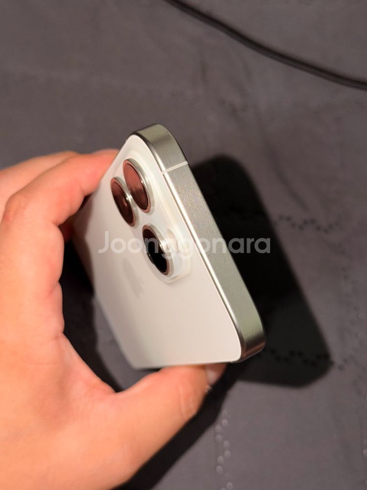 아이폰 15 pro 256gb--1