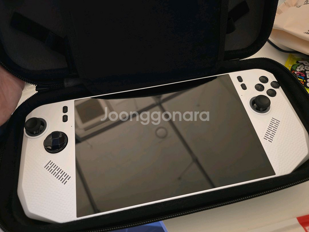 msi claw a8 / 클로 a8--0