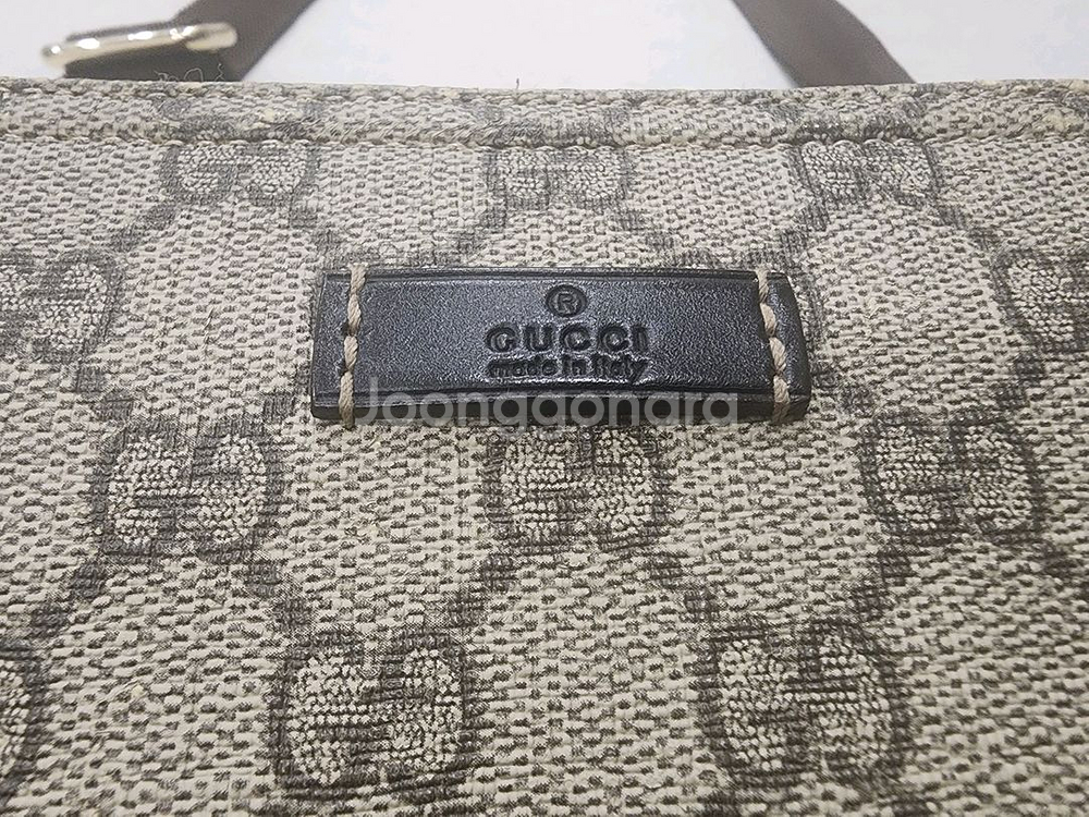 남녀공용 구찌크로스 정품 백화점구매 핸드폰지갑 차키등등--3