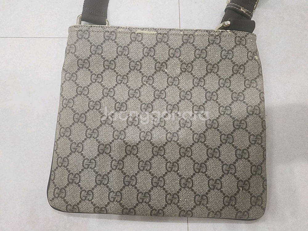 남녀공용 구찌크로스 정품 백화점구매 핸드폰지갑 차키등등--5