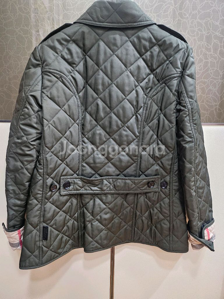 버버리퀄팅자켓 새제품(M)--1