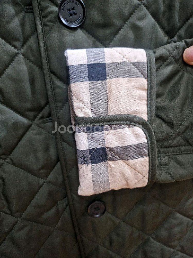 버버리퀄팅자켓 새제품(M)--5