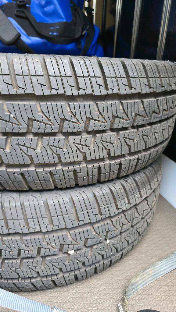 르노 마스터 16인치 400키로 주행 휠 타이어 판매 이미지