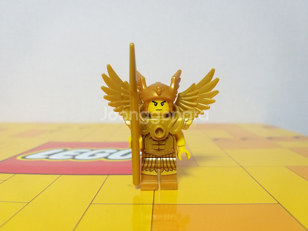 레고 71011 미니피규어 시즌 15 황금 전사--0