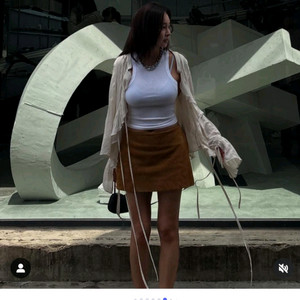 식스앤어하프 레더/스웨이드 미니 스커트 카멜컬러 M