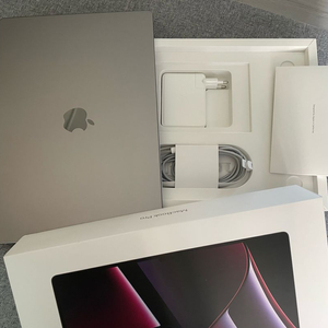 [부산]맥북 프로 16 M2 Pro 16GB 512GB