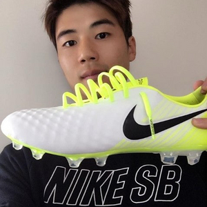 나이키 마지스타 290 삽니다