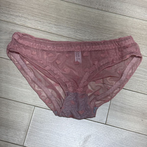 여성 하트 시스루 팬티