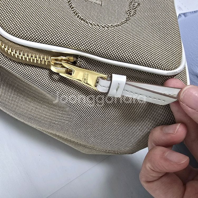 프라다 자카드 라지 버킷백 1BH097 정품--5