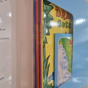 Dragon Tales 드래곤테일즈 잠수네 2점대 원서