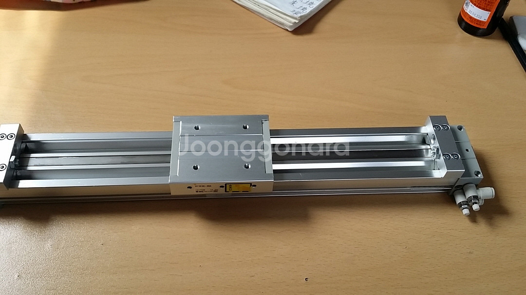 공압 에어 가이드실린더 SMC MY1M16G-250A--0