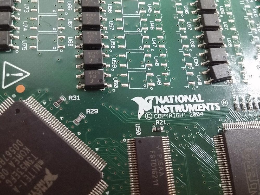 NI PCI-6518 디지털 I/O 산업용카드 DAQ--1