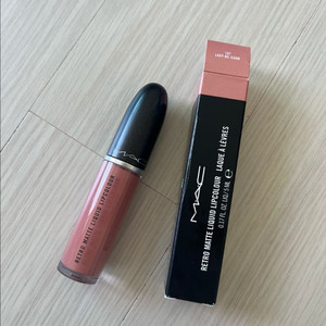 MAC 맥 레트로 매트 리퀴드 립컬러 107 레이디비굿