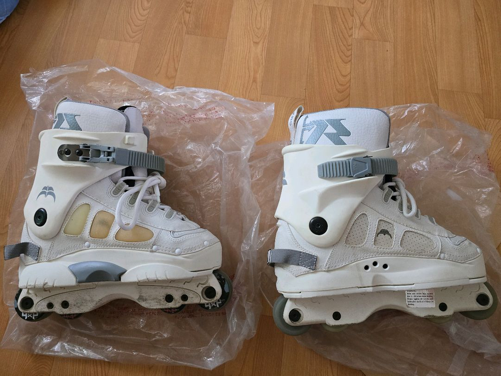 어그레시브인라인 이미지