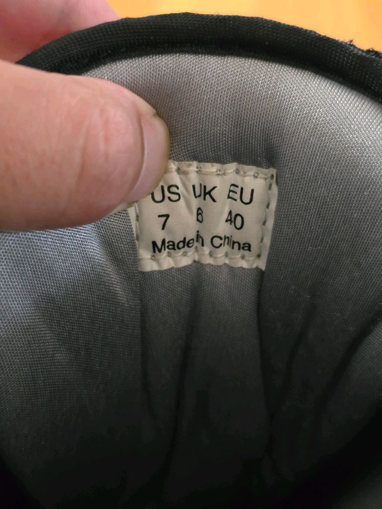 어그레시브인라인 이미지