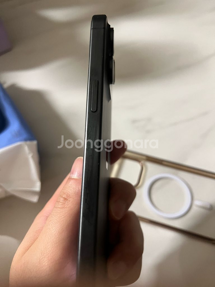 아이폰 15 프로맥스 256 블랙 팝니다--2