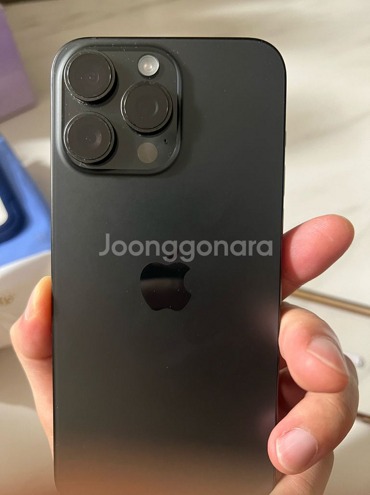 아이폰 15 프로맥스 256 블랙 팝니다--5