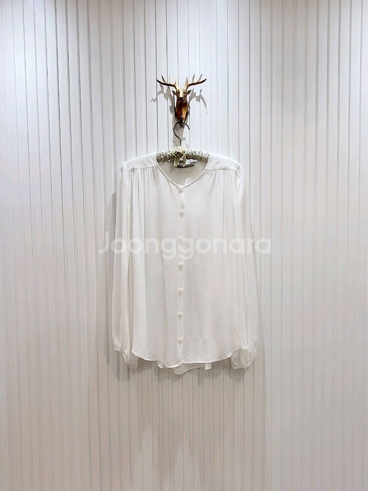 ZARA 쉬폰 노카라 퍼프 블랏 (M~L)--0