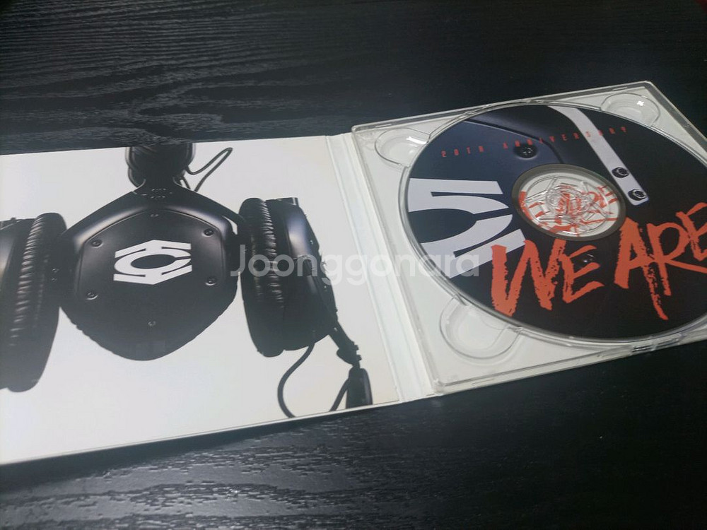 클론 20주년 기념 앨범 We Are cd입니다--2
