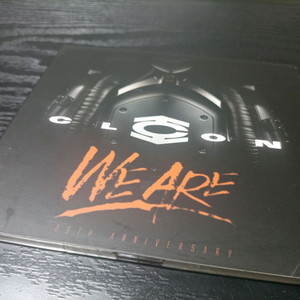 클론 20주년 기념 앨범 We Are cd입니다