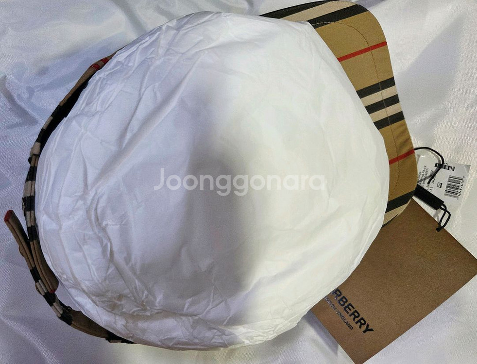 버버리 TB 베이스볼캡 8026924 114008 A--9