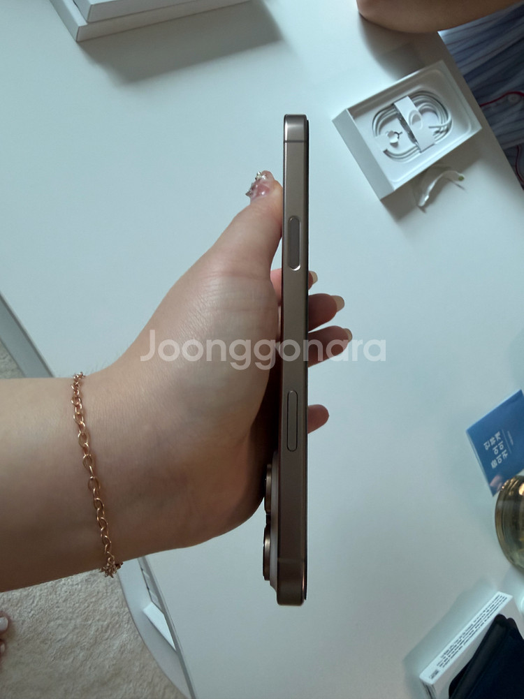 아이폰16 프로맥스 데저트 256GB (자급제/풀박스)--4
