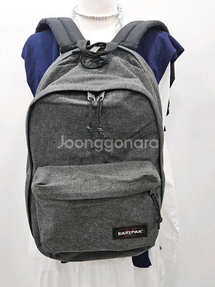 이스트팩(EASTPAK) 백팩 그레이--4