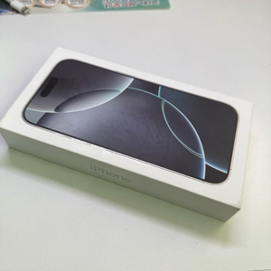 아이폰 16 프로 화이트