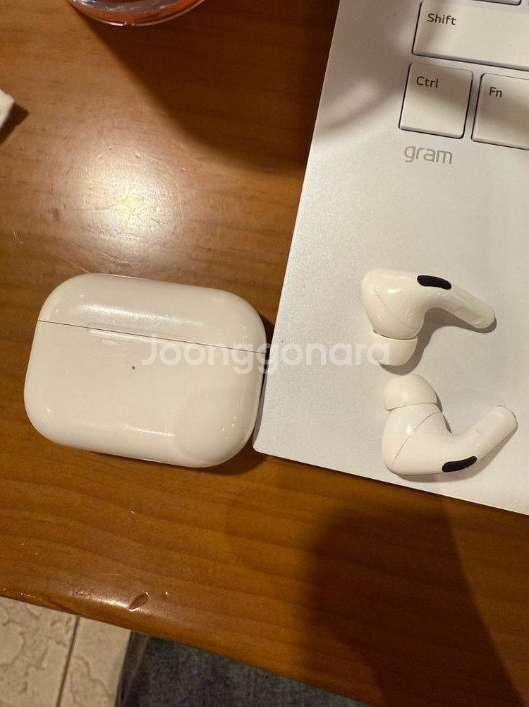 극가성비 정품 에어팟 프로 1세대 S급 단종제품--2
