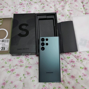 새폰급 ㅡ 갤럭시 S22울트라 256GB + 풀박스
