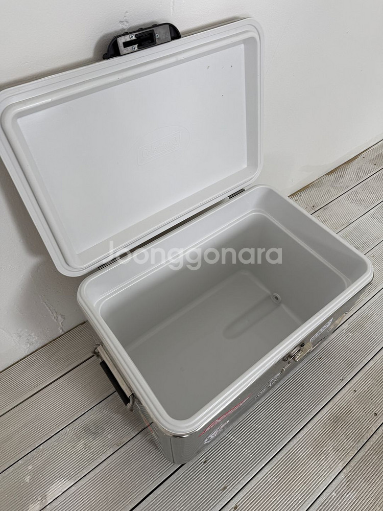 [콜맨] 스틸벨트 쿨러(실버) (아이스박스)--1