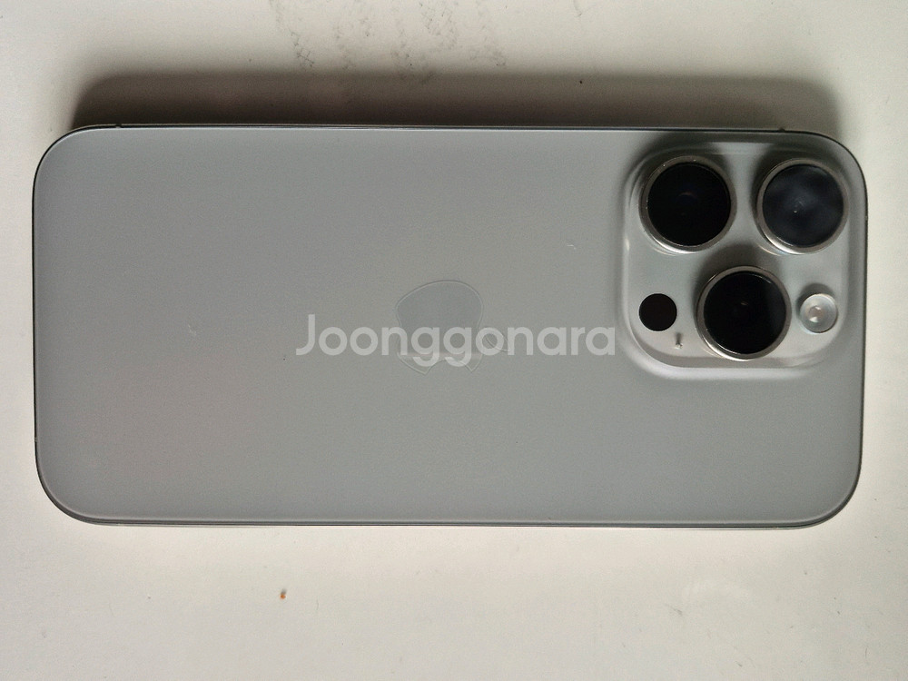 아이폰15pro 128gb 팝니다--2