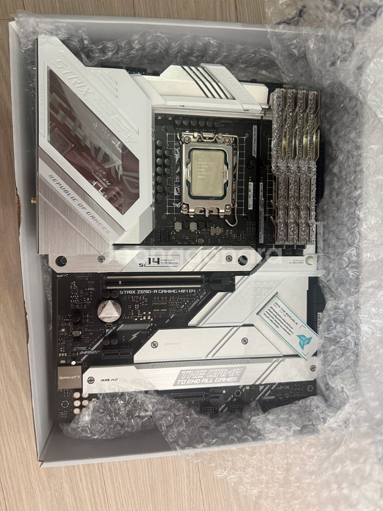 13900k z690 지스킬 로얄 32g 팝니다--0