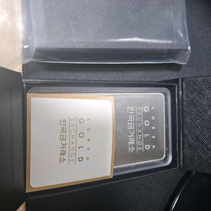 한국금거래소 실버바 1키로만나서 cctv있는곳에서 현금