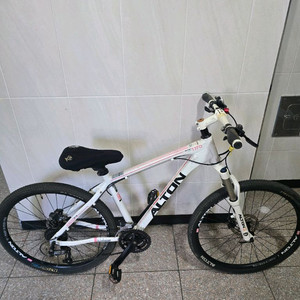 알톤 mtb 자전거 T77D 팔아요