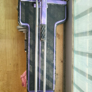 타일 컷팅기