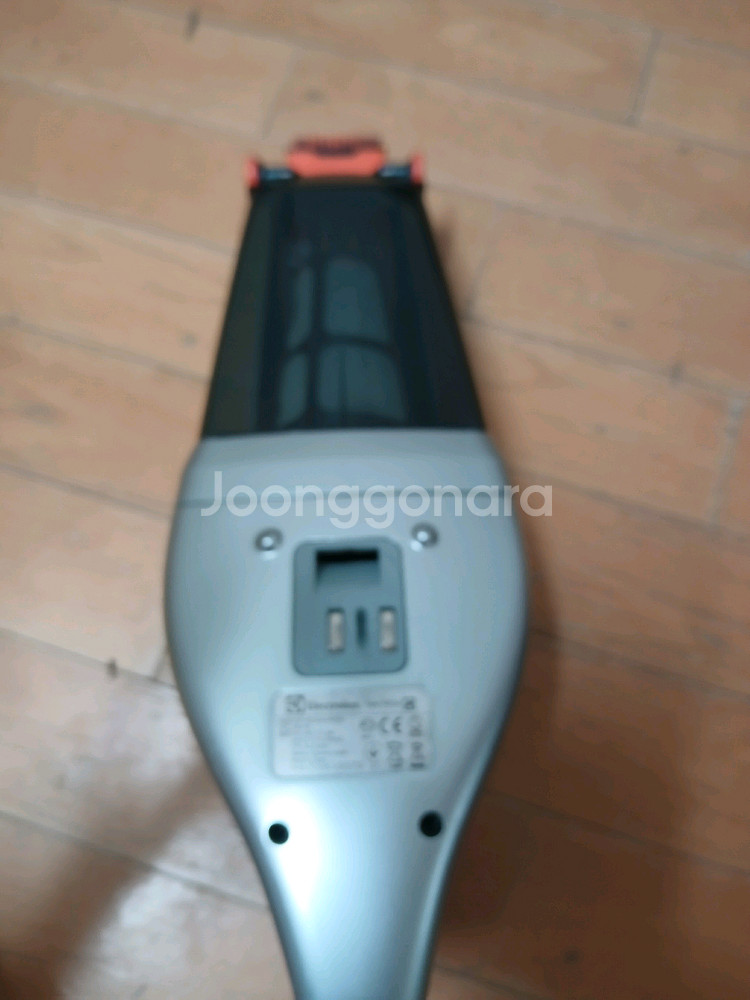 <부품용>일렉트로룩스 핸디청소기/ZB5106--5