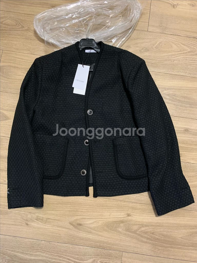 라멀마메종 트위드 자켓 블랙 M사이즈 팝니다--5