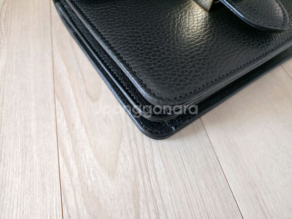 구찌 인터로킹 블랙 체인백--4