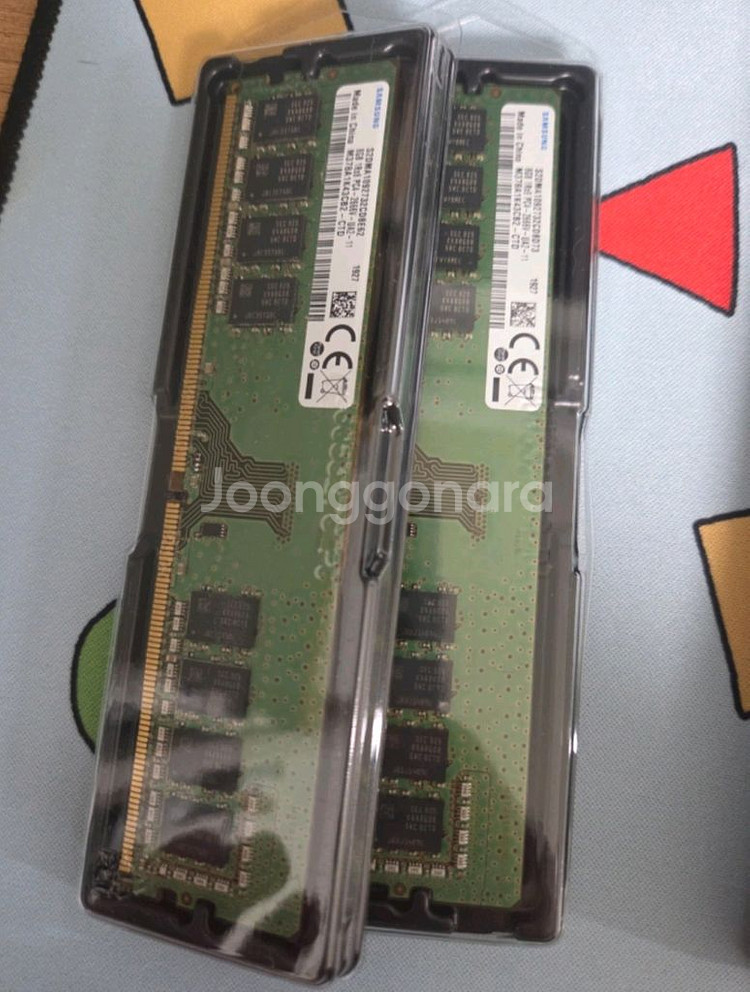 삼성 램 ddr4 8GB 2666 두 개--0