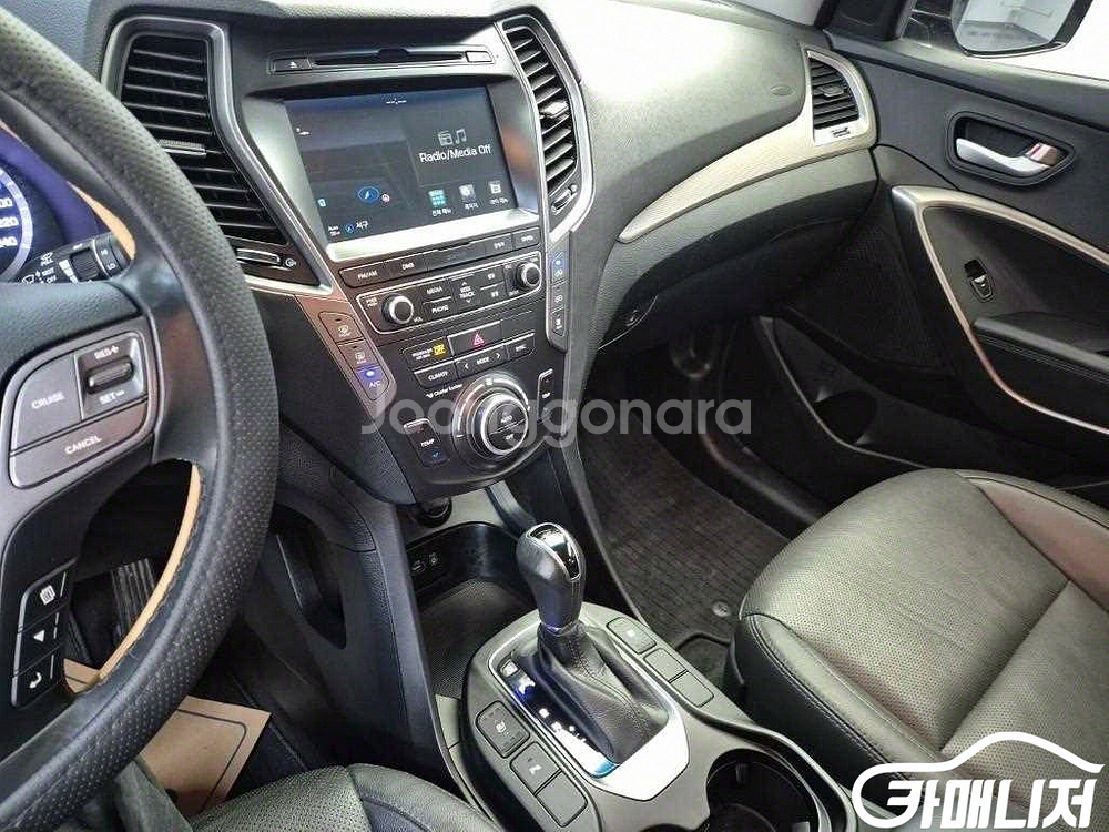[현대]더뉴맥스크루즈 E-VGT R2.2 2WD 익스클--9