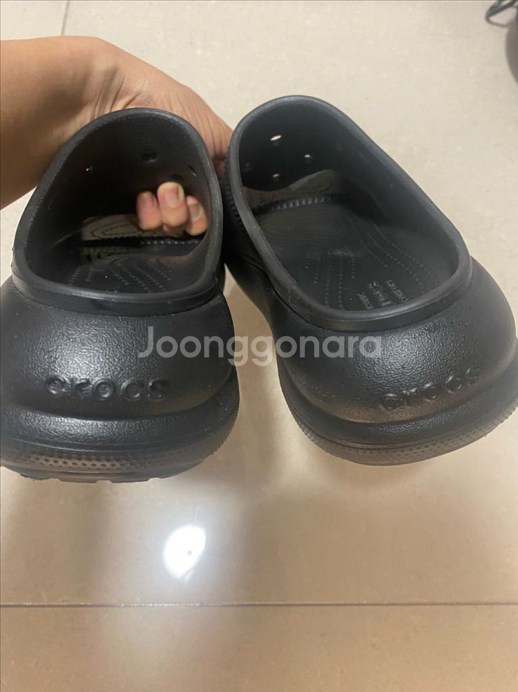 크록스 여성슬리퍼--3