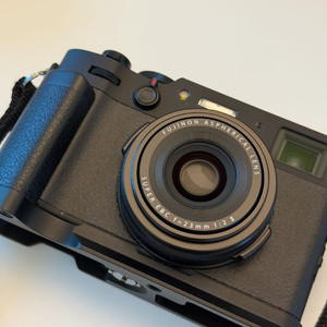 x100v + wcl x100v2 + jjc 핫슈 그립 이미지