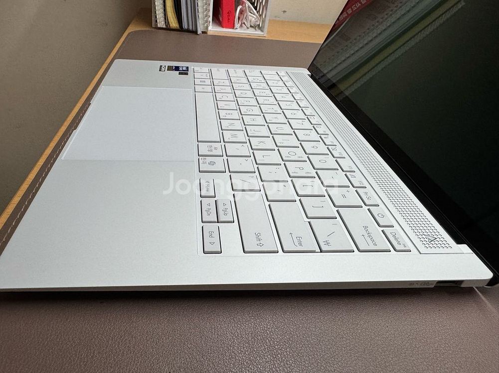 젠북 s14 루나레이크 풀사양 판매합니다.--2