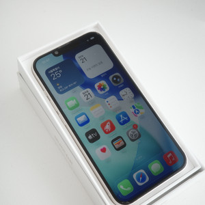 아이폰13 화이트 256gb 팝니다.